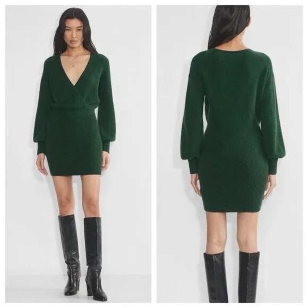 Wilfred Aritzia Green‎ Elsie Dress Surplice Knit Mini Wool Cashmere Size Small